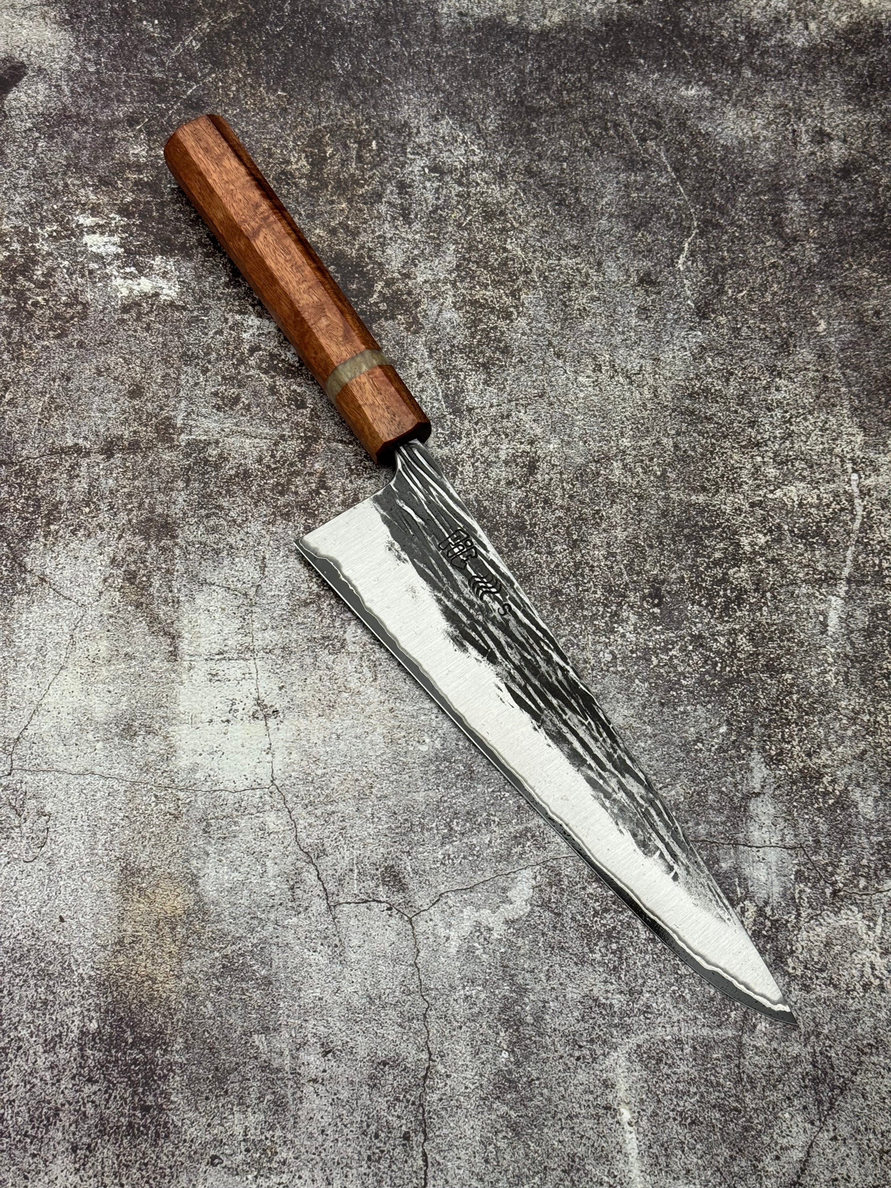 8.625” Dragon Skin Chef